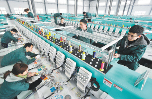 電腦刺繡機(jī)全球熱銷背后的技術(shù)服務(wù)驅(qū)動(dòng)